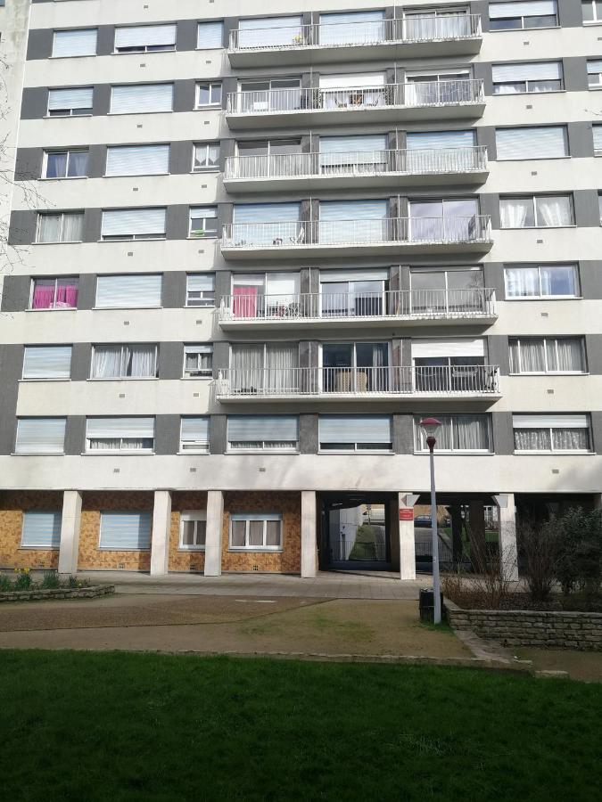 Appartement T2 hyper centre Le Mans Extérieur photo